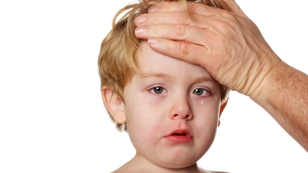 Boala Kawasaki, una dintre cele mai agresive afecțiuni. Copiii sunt cei mai predispuși să facă sindromul!