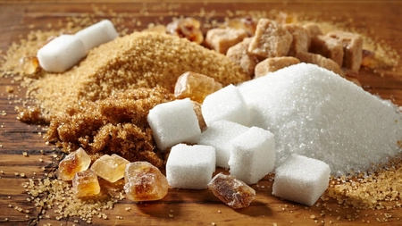 Câte grame de zahăr se mănâncă pe zi? De ce majoritatea dintre noi depășim cu mult limita?
