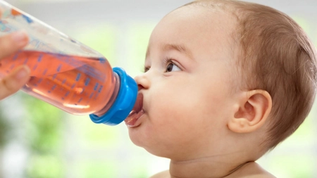 Este bun ceaiul de mușețel pentru bebelușii de 1 lună? Iată dacă este recomandat sau nu consumul său