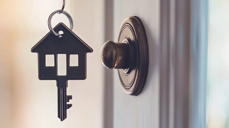 Chiriile locuințelor de stat cresc după 18 ani! Se propun majorări de peste 220% pentru a acoperi inflația