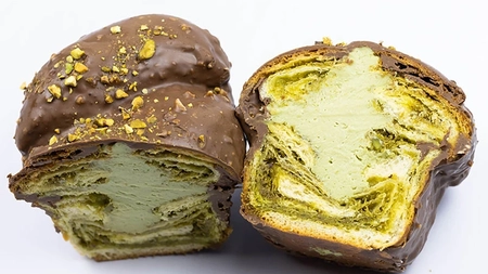 Cum să faci acasă cel mai bun cozonac Dubai? Desertul cu care îți vei încânta familia de Crăciun. Iată care sunt pașii pe care trebuie să îi urmezi!