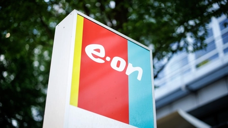 Ungaria vrea E.ON România, dar tranzacția întârzie. Iată care este motivul