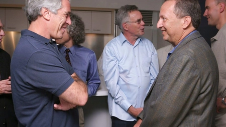 Scandal uriaș în America! Fostul președinte al Universității Harvard se retrage după dezvăluirile bombă cu Jeffrey Epstein