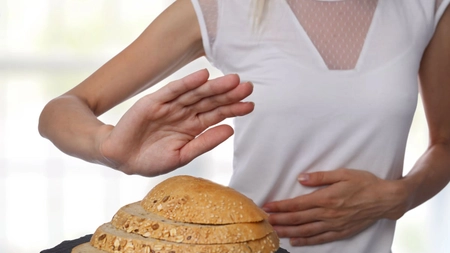Care sunt simptomele intoleranței la gluten? Află de ce apare sensibilitatea non-celiacă la gluten!