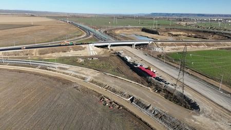 Veste bună pentru șoferii români! Se deschide un nou tronson de autostradă până la Crăciun! 