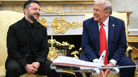 Zelenski vrea o întâlnire cu Trump „cât mai curând posibil”! Proiectul de plan de pace urmează să fie finalizat