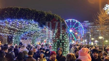Iașul devine capitala magiei de iarnă! Tot centrul se aprinde în lumini chiar în această seară