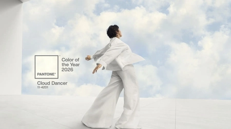 S-a anunțat care este culoarea anului 2026. Cum e descrisă Cloud Dancer