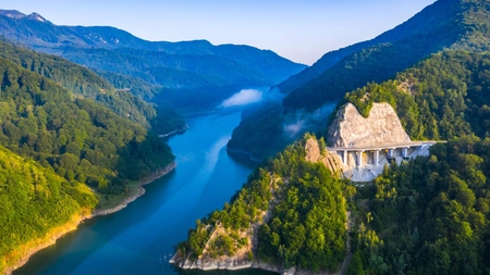 Ce obiective turistice poți vedea în Buzău? Iată care sunt principalele atracții ce merită văzute măcar o singură dată în viață