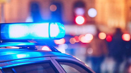 Accident în lanț provocat de un șofer neatent. O femeie, transportată la spital