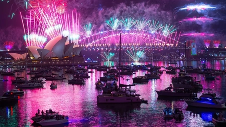 Primele țări din lume care au intrat în 2026. Focuri de artificii spectaculoase la Auckland și Sydney