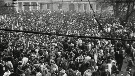 UAIC Iași: De ce au ieșit românii în stradă în decembrie 1989, deși știau că riscă să moară?