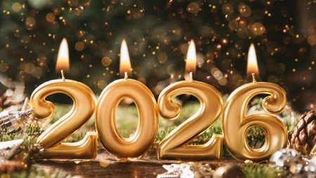 Ce trebuie să pui la fereastră în noaptea de Revelion, pentru a avea noroc cu carul în 2026: Așa atragi banii, iubirea și sănătatea în viața ta