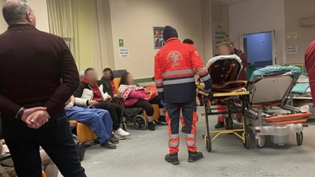 Aproximativ 50 de cazuri de traumatisme pe zi la Spitalul „Sf. Spiridon” Iași. Condițiile meteo i-au făcut pe ieșeni să „alunece” direct în UPU