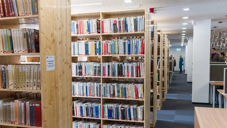 UAIC Iași a deschis Biblioteca Facultăților de Litere și Istorie