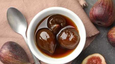 Dulceață de smochine întregi. Gustul care îți va aduce aminte de copilărie și bucătăria bunicilor!