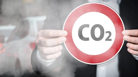 Taxa de carbon introdusă din 1 ianuarie 2026 va modifica piața construcțiilor din România! Creșteri de prețuri pentru materialele importate