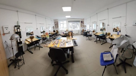 Un atelier de estetică și igiena corpului a fost inaugurat la Liceul Tehnologic „Ioan C. Ștefănescu” din Iași. Peste 31.000 de lei, investiți în dotări