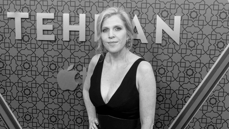 Producătoarea unui serial fenomen, găsită moartă într-o cameră de hotel. Poliția a prezentat primele indicii