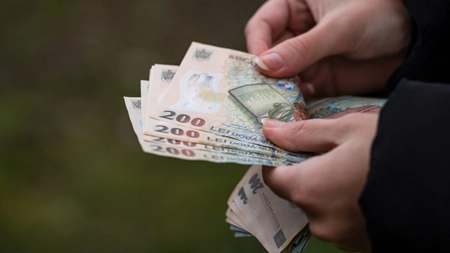 Se dau banii înapoi pe taxele majorate! Peste un milion de români pot recupera sumele plătite în plus