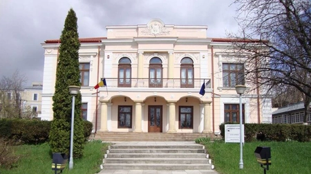 Expoziție cu intrare gratuită la Muzeul „Vasile Pogor” din Iași. Ieșenii sunt invitați să descopere perioada în care Gustav Klimt a lucrat în România