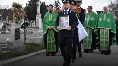 Durere fără margini la Botoșani! Tânărul polițist Alexandru Rățoi, condus pe ultimul drum cu onoruri militare