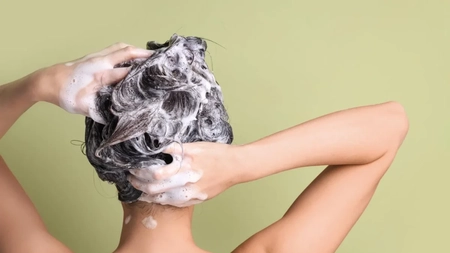 Ce beneficii are un șampon cu keratină? Iată de ce este tot mai căutat!