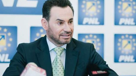 Liberalii fac scut în jurul lui Ilie Bolojan, după anunțul PSD și AUR privind moțiunea de cenzură: „Premierul este omul politic cu cea mai mare încredere!