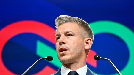 Schimbare majoră la Budapesta: Peter Magyar anunță modificarea Constituției după victoria în alegeri