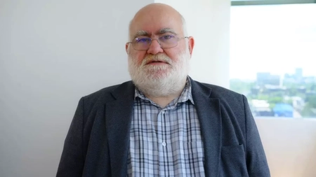 Scandal uriaș la SNSPA! Profesorul Alfred Bulai, acuzat de hărțuire și abuz sexual, va fi judecat