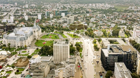 Apartamentele din zona centrală din Iași câștigă teren. „S-au vândut cu 2.800 de euro metrul pătrat”