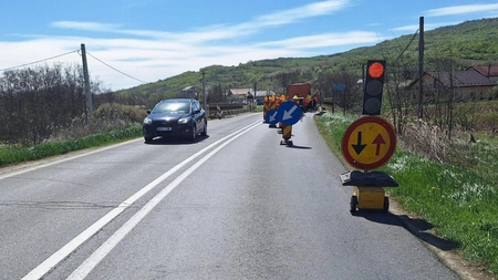 Trafic restricționat în județul Iași! Circulație dirijată prin semafoare pe podul dintre Chicerea și Osoi