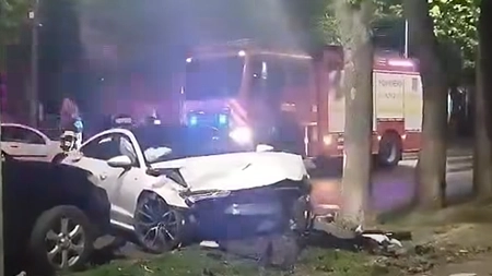 Accident rutier în Pașcani! Două femei au fost transportate la spital - UPDATE