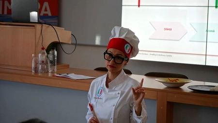 Experiență culinară unică la USV Iași! Studenții au degustat produse inovatoare create de un chef român celebru în Italia