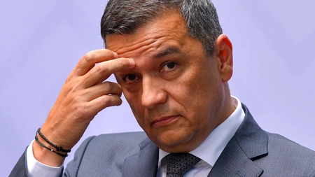 Moțiunea de azi poate deschide ușa anticipatelor. Scenariul care ar putea lovi chiar PSD