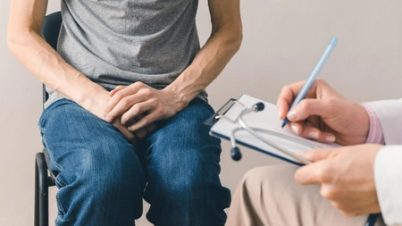 De ce apare hiperplazia prostatei? Iată care sunt simptomele timpurii care nu trebuie ignorate!