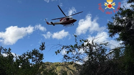 Un român a fost găsit mort în Italia după ce a căzut într-o râpă de 200 de metri. Cu câteva minute înainte le spusese salvatorilor că este bine