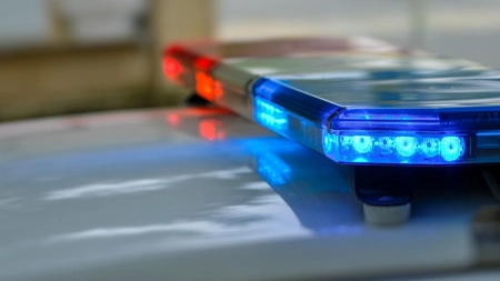Accident de muncă într-un abator din Vâlcea! Un muncitor nepalez a fost decapitat, în timp ce curăța o linie de tranșare a puilor!