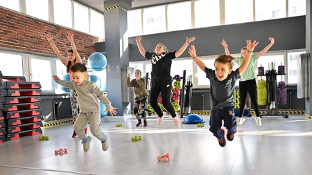 Elevii din comuna Șipote vor avea o nouă sală de sport! Primăria caută firme pentru executarea lucrărilor care valorează peste 4 milioane de euro