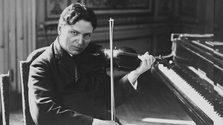 Iașul lui Enescu, readus la viață prin documente rare și fotografii de epocă. Expoziție dedicată celor 145 de ani de la nașterea marelui compozitor
