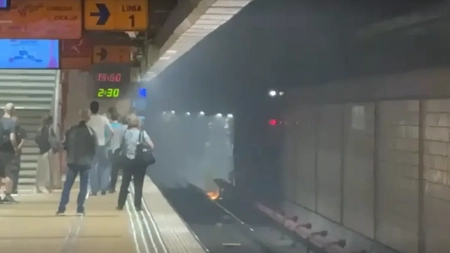 Incendiu la metroul din București! Călătorii au fost evacuați! 