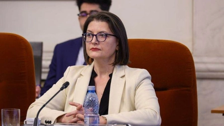 Deputata USR Corina Atanasiu îi îndeamnă pe părinți să nu-și mai înscrie copiii la ora de Religie! „Un atac suburban la adresa credinței, a Bisericii!”