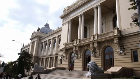 Tot mai mulți absolvenți din Iași își fac bagajele pentru Cluj și București. Admiterea la facultate aduce un nou val de plecări