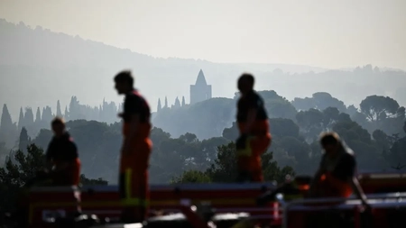 Atenţionare de călătorie pentru românii care merg în vacanță în sudul Franței. Anunțul MAE