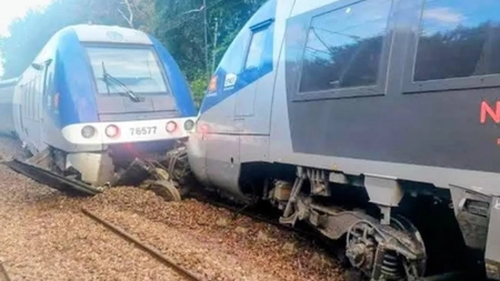 Tren deraiat în Franța: 44 de persoane au fost rănite. Anchetatorii iau în calcul un act intenționat