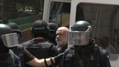 Ce urmează pentru Omar Hayssam după eliberarea din penitenciar. Va rămâne internat sub pază și apoi va fi îndepărtat din România