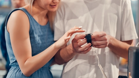 Cum alegi primul tău ceas Swatch dacă nu ai mai purtat unul până acum