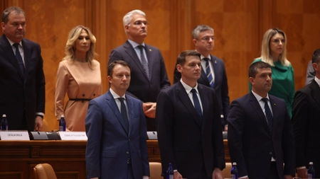 Scenarii posibile după ce Guvernul Mureșan a picat. Ce poate face președintele Nicușor Dan, conform Constituției
