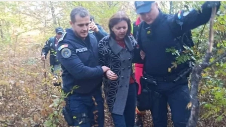O profesoară dată dispărută a fost găsită într-o pădure din Arad. Inclusiv elevii ei s-au alăturat căutărilor