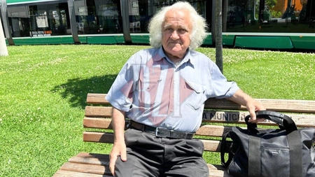 A murit o legendă a Iașului! Omul care se ocupa de ceasul din turnul Palatului Culturii